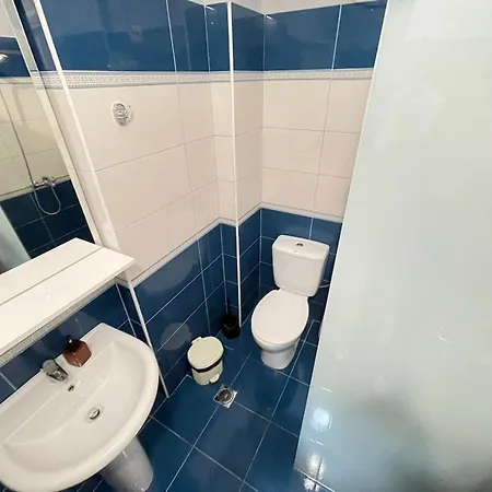 Xhemi's * Sarandë