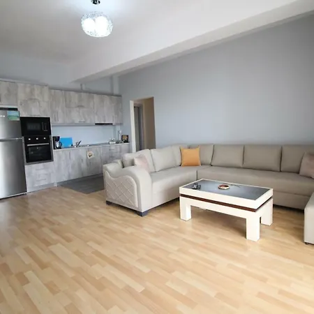 Xhemi's Sarandë