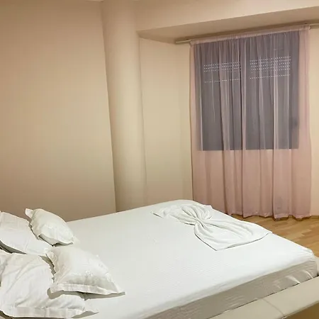 Xhemi's Saranda