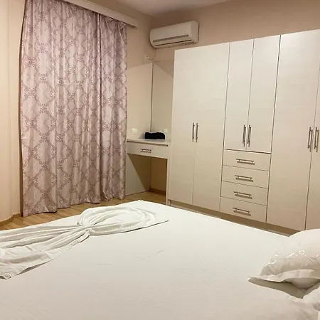 Xhemi's Apartment *