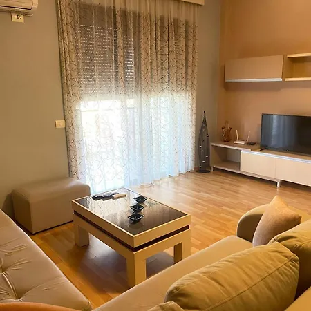 Appartement Xhemi's *