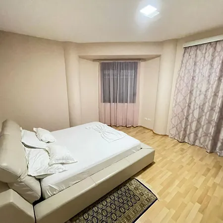 Appartement Xhemi's