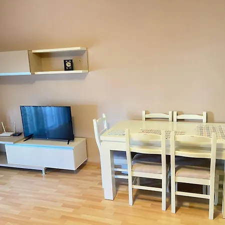 Appartement Xhemi's *