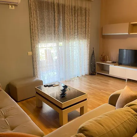 Appartamento Xhemi's *